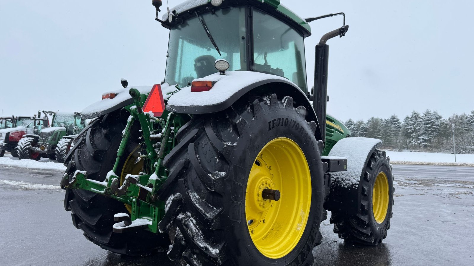 Traktor typu John Deere 7920 EKSTREM FLOT OG NÆSTEN NYE DÆK!, Gebrauchtmaschine v Nørager (Obrázok 13)