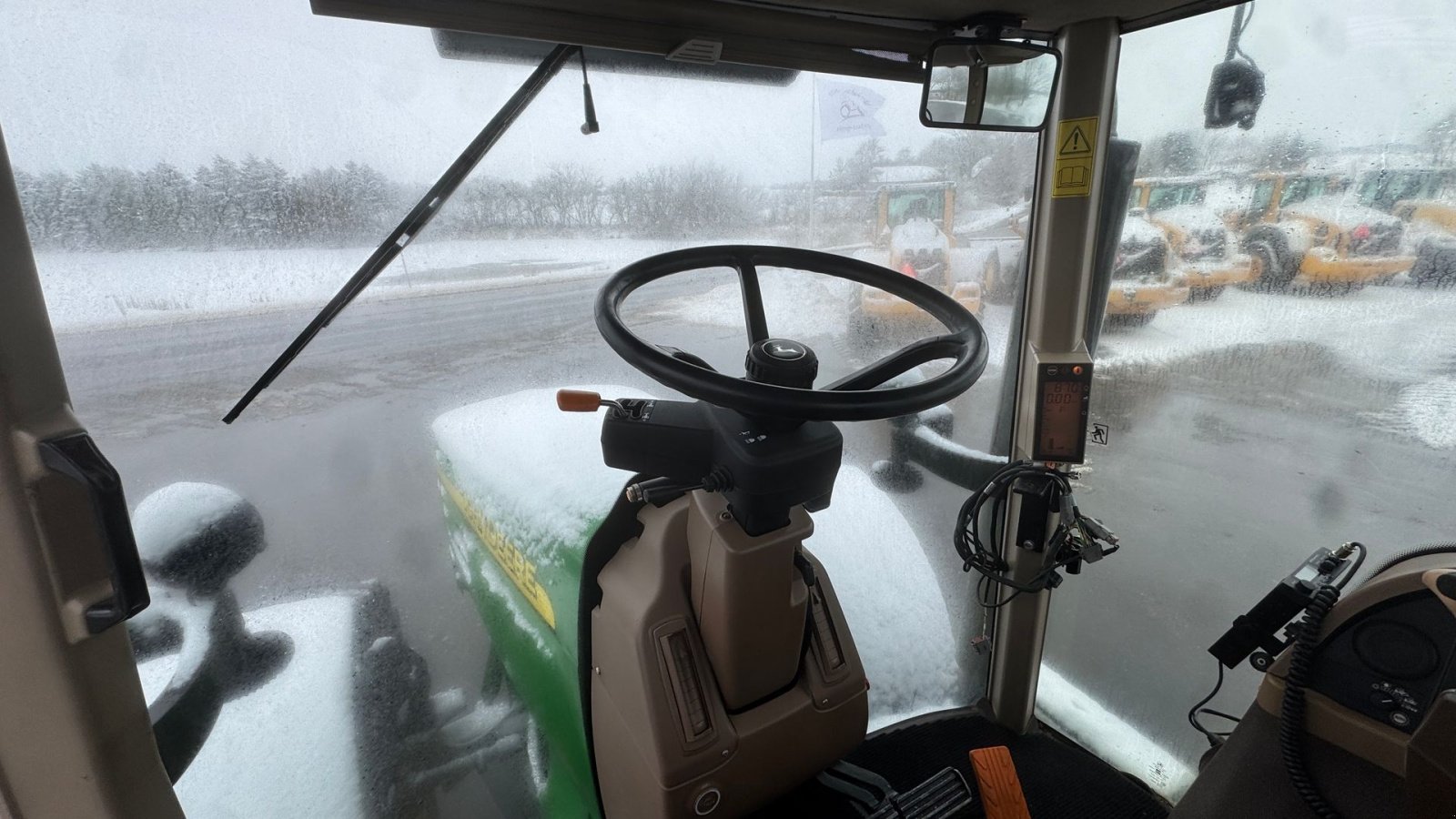 Traktor typu John Deere 7920 EKSTREM FLOT OG NÆSTEN NYE DÆK!, Gebrauchtmaschine v Nørager (Obrázok 20)