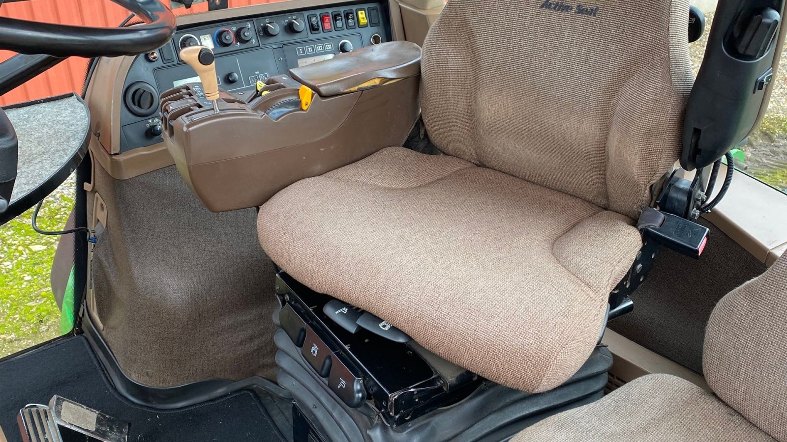 Traktor от тип John Deere 7920, Gebrauchtmaschine в Stoholm Jyll (Снимка 6)