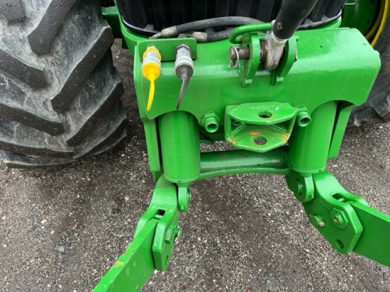 Traktor типа John Deere 7930 Premium. AUTOPOWER, AUTOTRACREADY, FRONTLIFT, TLS, Gebrauchtmaschine в Dronninglund (Фотография 4)