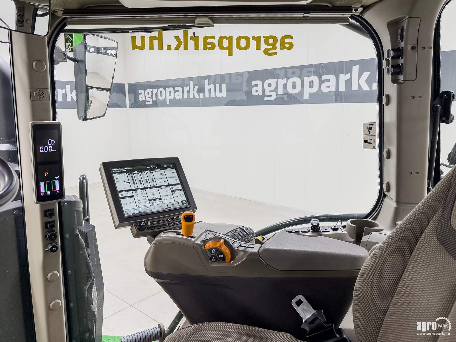 Traktor des Typs John Deere 7R 290, Gebrauchtmaschine in Csengele (Bild 12)