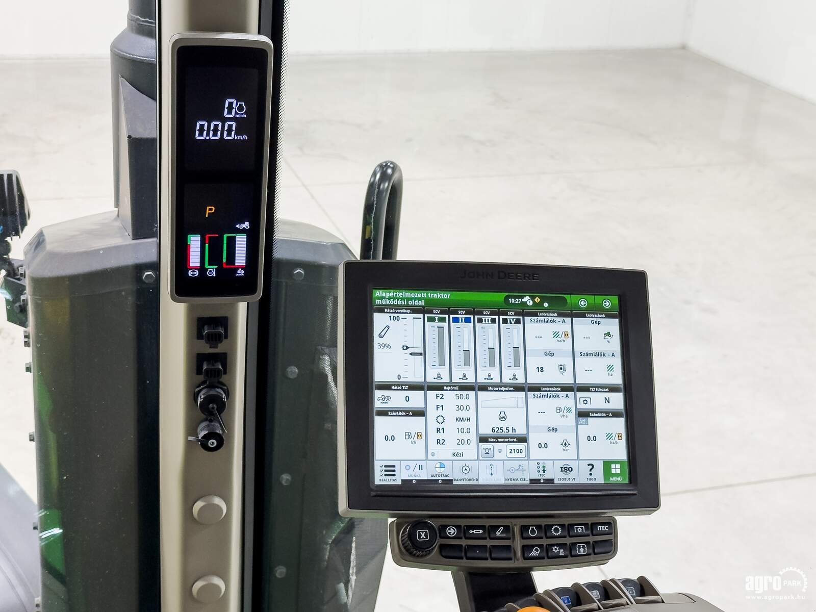 Traktor des Typs John Deere 7R 290, Gebrauchtmaschine in Csengele (Bild 17)