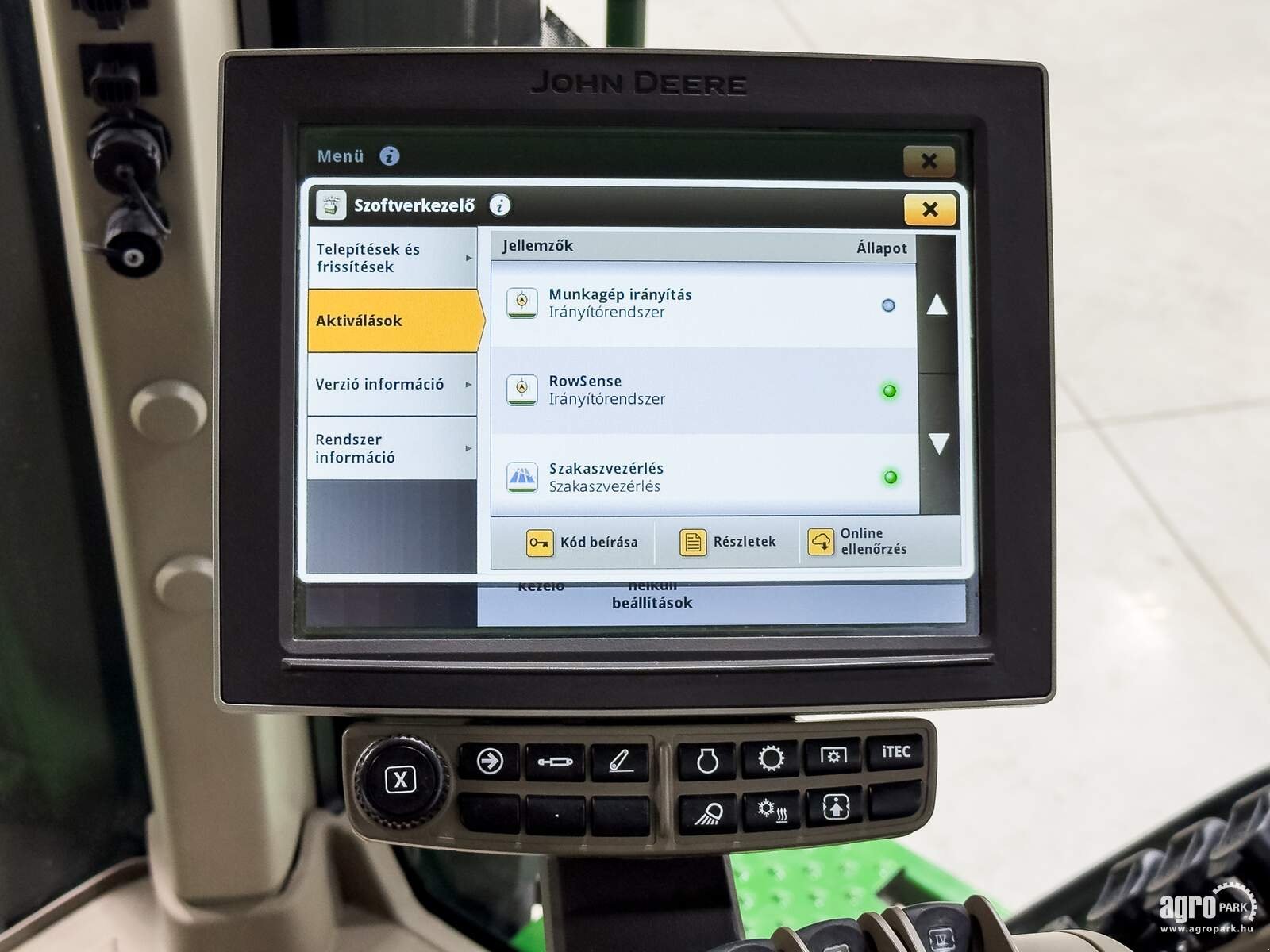 Traktor des Typs John Deere 7R 290, Gebrauchtmaschine in Csengele (Bild 24)