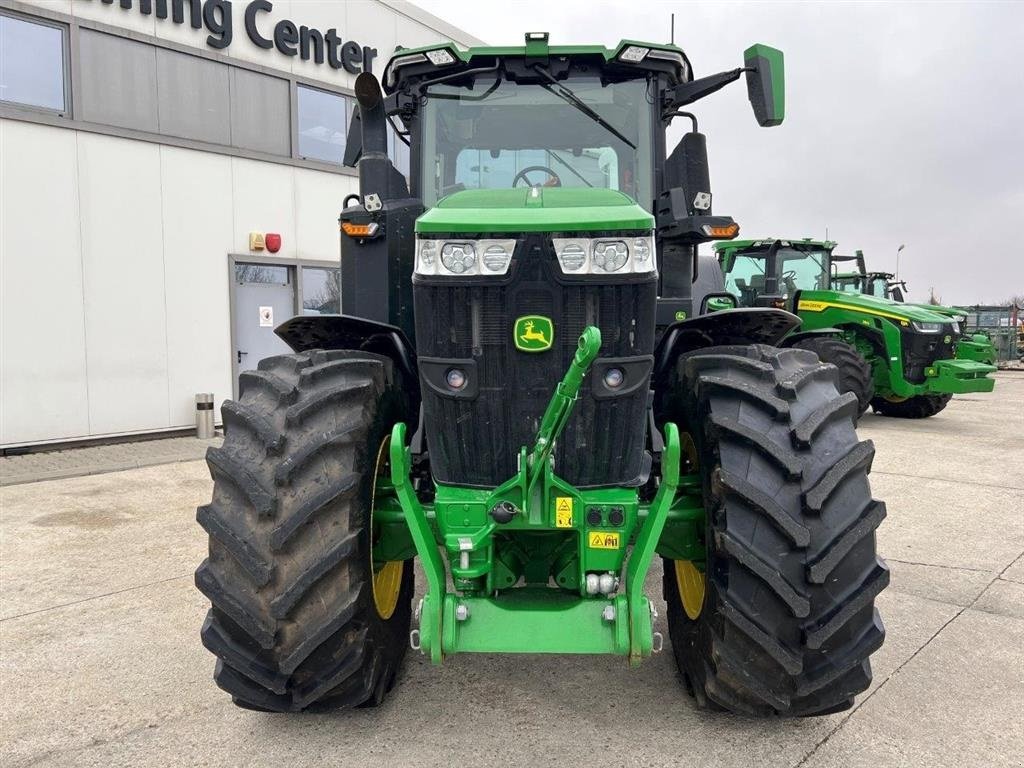 Traktor от тип John Deere 7R 310 GPS klar. Stor monitor 4600 ( 10" ). Luftbremser. Hydrauliske bremser. E23 50 km/t., Gebrauchtmaschine в Kolding (Снимка 3)