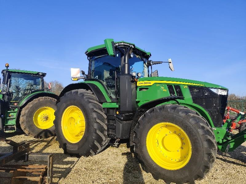 Traktor of the type John Deere 7R 310, Gebrauchtmaschine in SAINT GENEST D'AMBIERE (Picture 2)