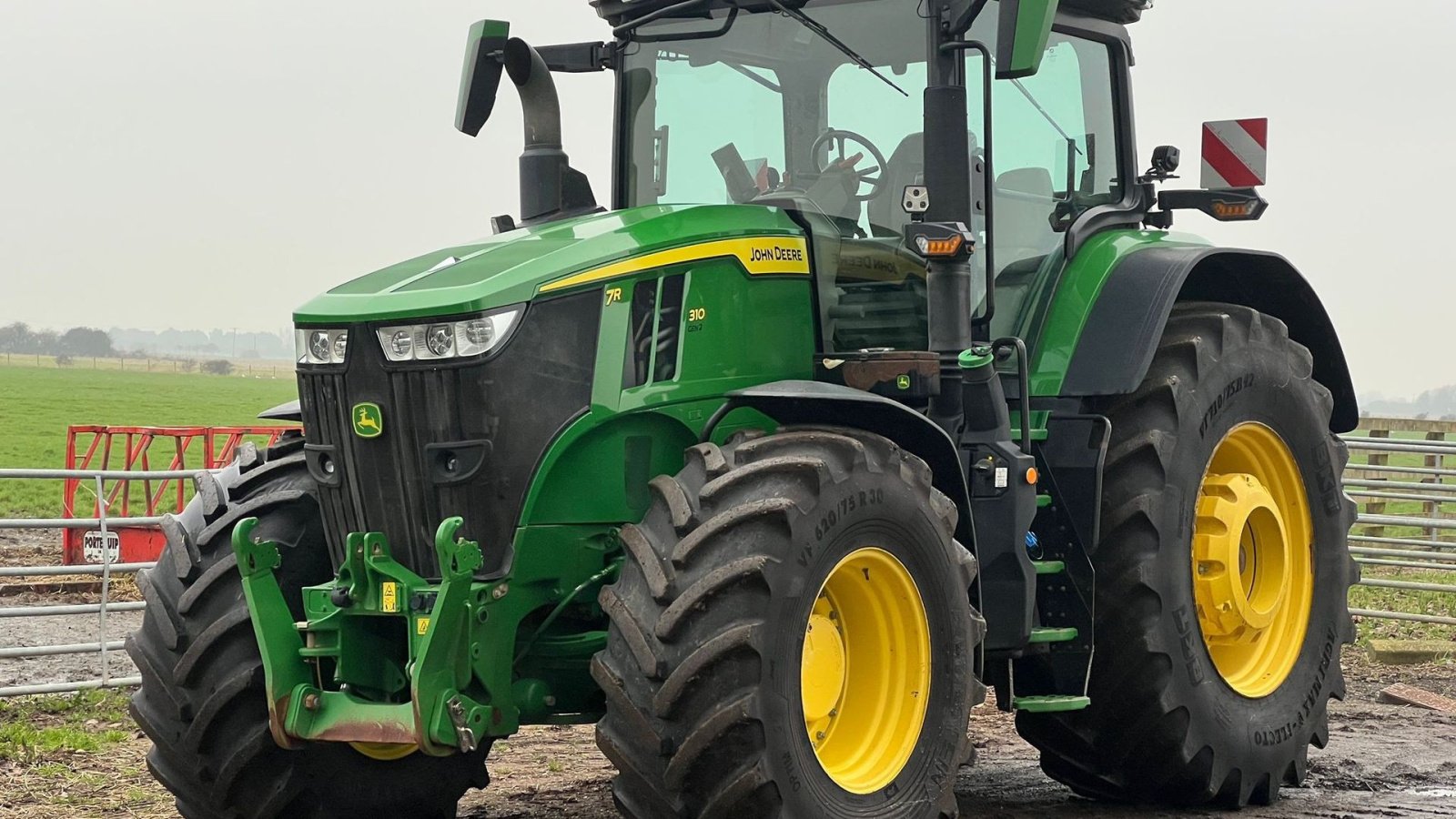 Traktor типа John Deere 7R 310, Gebrauchtmaschine в Kaunas (Фотография 2)