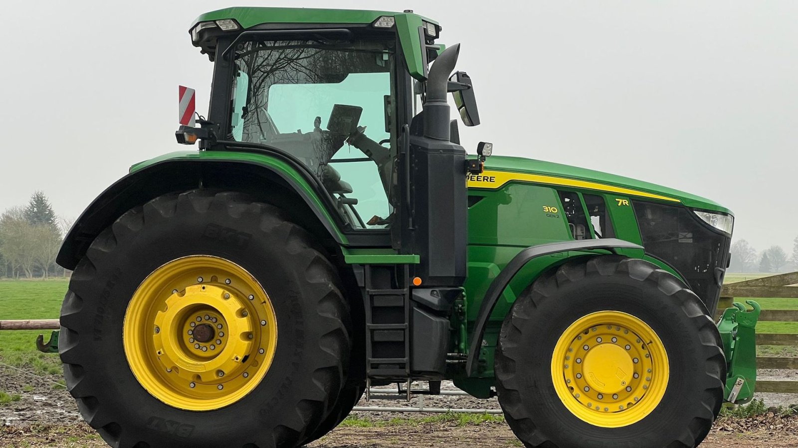 Traktor типа John Deere 7R 310, Gebrauchtmaschine в Kaunas (Фотография 7)