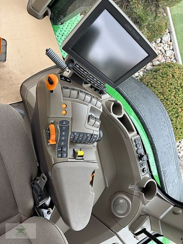 Traktor des Typs John Deere 7R 310, Vorführmaschine in Rubenow OT Groß Ernsthof (Bild 10)