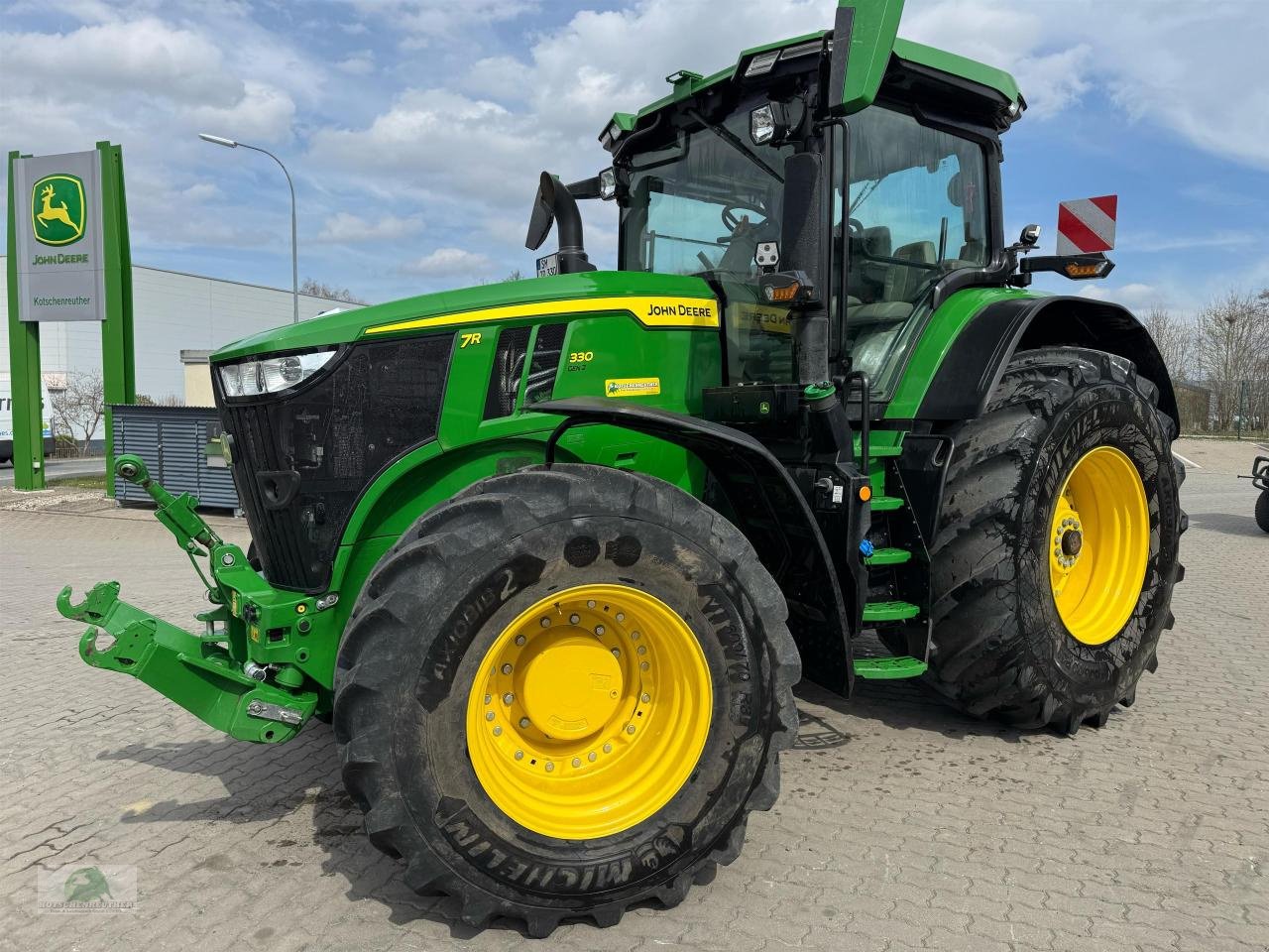 Traktor des Typs John Deere 7R 330 - Command PRO, Neumaschine in Wasungen (Bild 8)