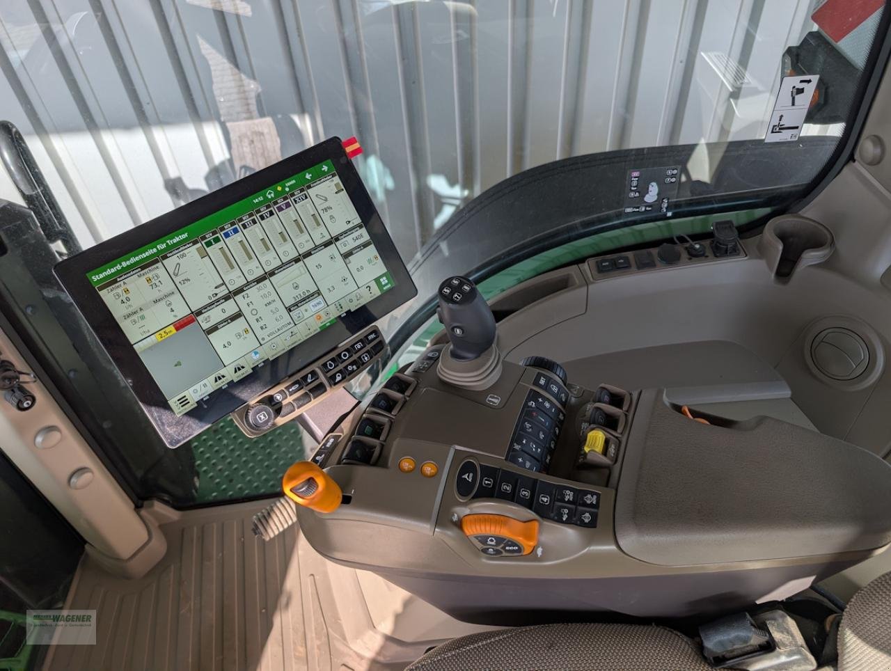 Traktor a típus John Deere 7R 330  e23-50, Neumaschine ekkor: Bad Wildungen - Wega (Kép 6)