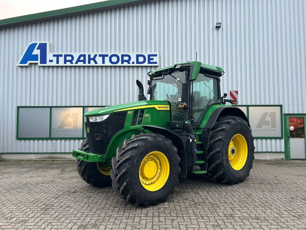 Traktor of the type John Deere 7R 330 e23, Gebrauchtmaschine in Sittensen (Picture 1)