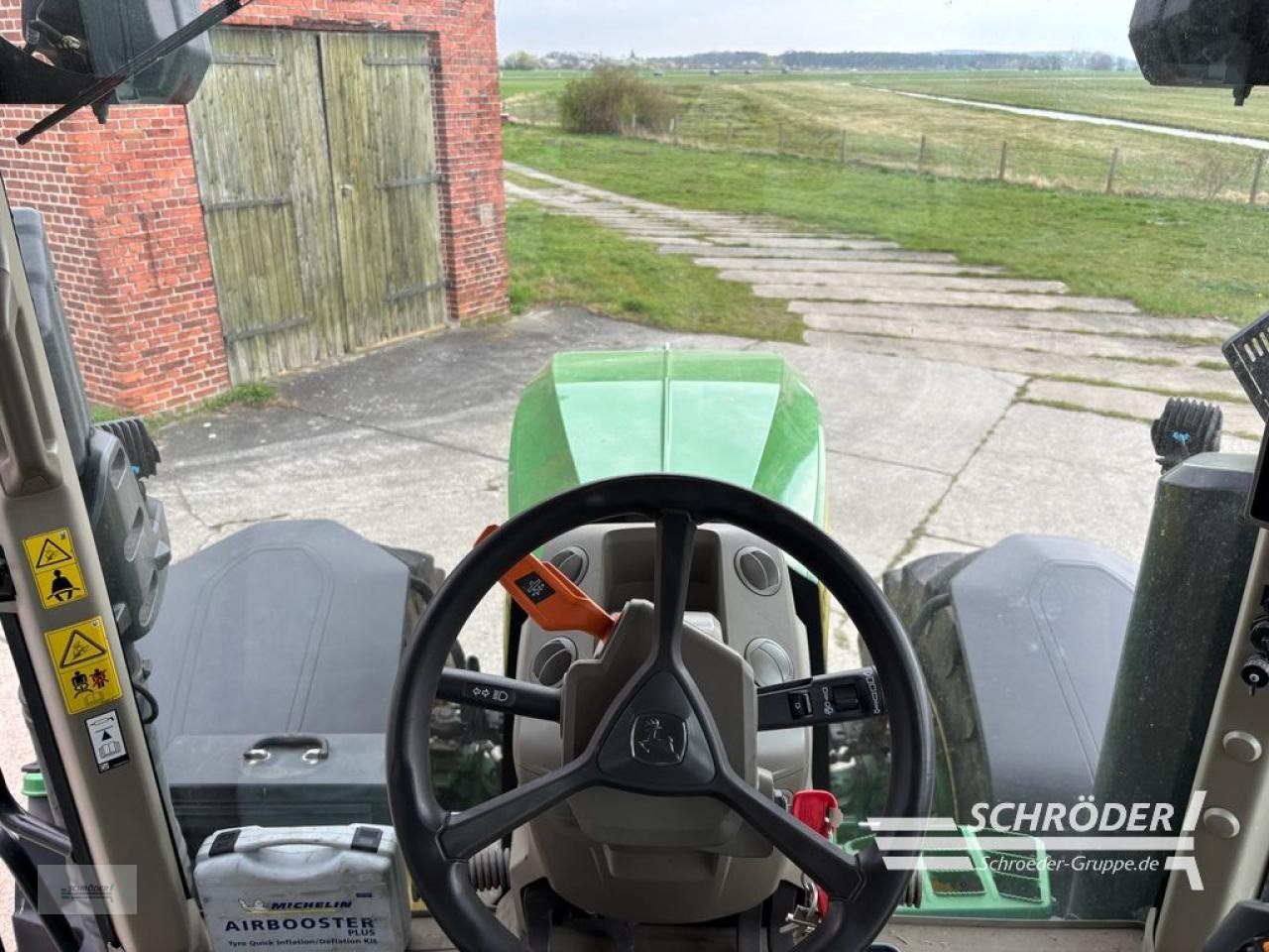 Traktor typu John Deere 7R 330 GEN2, Gebrauchtmaschine w Böhne (Zdjęcie 2)