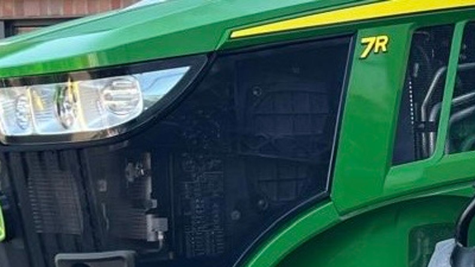 Traktor типа John Deere 7R 330 KUN 2700 TIMER!, Gebrauchtmaschine в Nørager (Фотография 1)