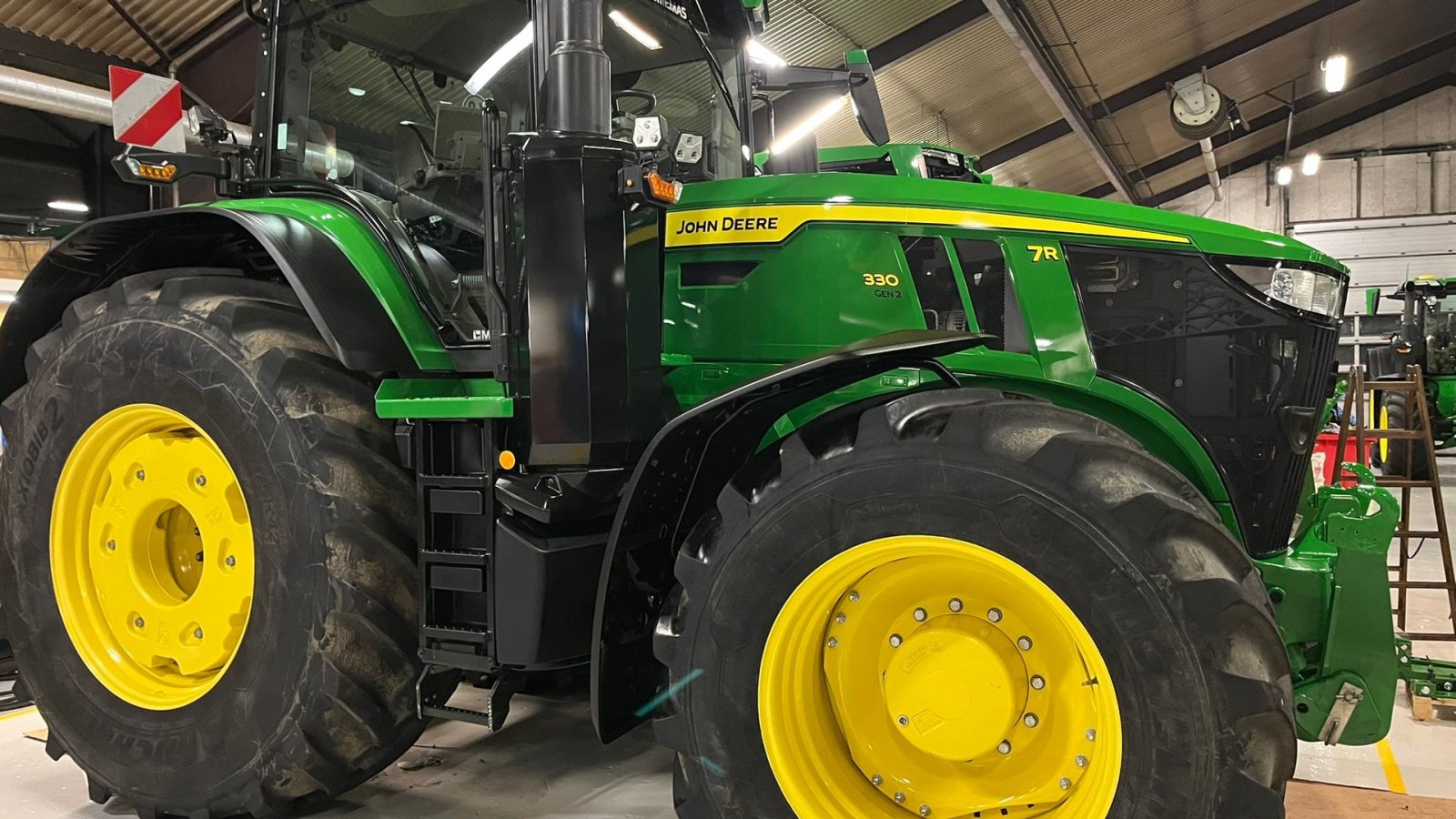 Traktor Türe ait John Deere 7R 330 Signature Edition, Gebrauchtmaschine içinde Nørager (resim 1)