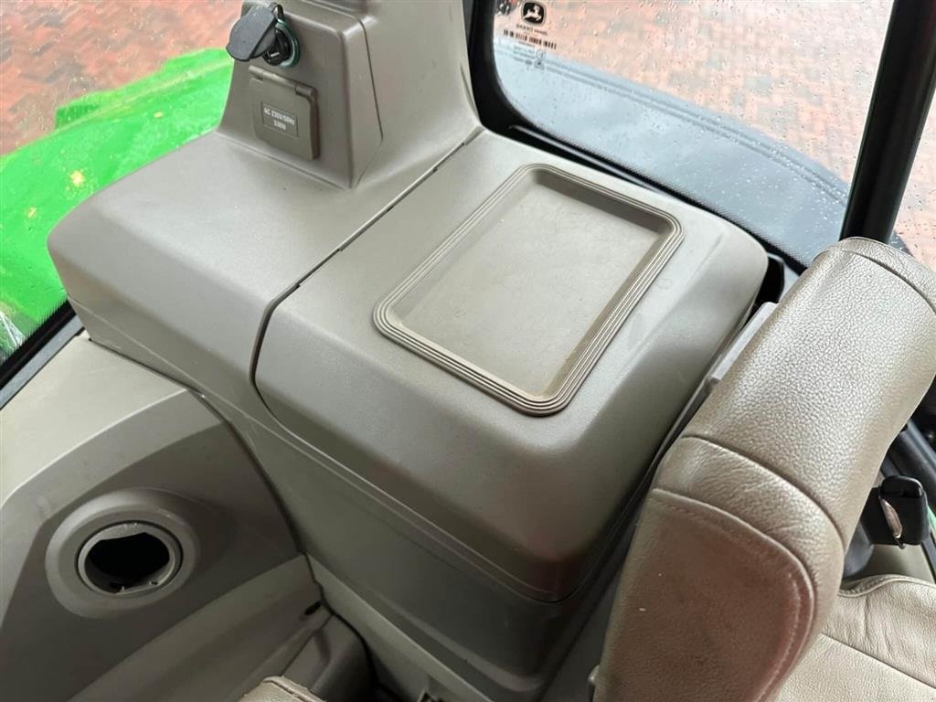 Traktor del tipo John Deere 7R 330 SOLGT!!! Alt udstyr. Den nyeste 7R model., Gebrauchtmaschine In Kolding (Immagine 11)