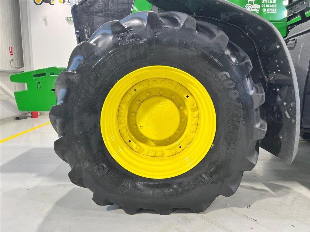 Traktor des Typs John Deere 7R 330 SOLGT!!! GPS klar. Stor monitor 4600 ( 10" ). Luftbremser. Hydrauliske bremser. E23 40 km/t., Gebrauchtmaschine in Kolding (Bild 14)