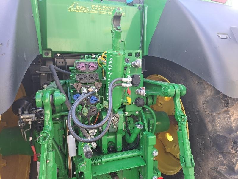 Traktor of the type John Deere 7R 330, Gebrauchtmaschine in SAINT GENEST D'AMBIERE (Picture 8)