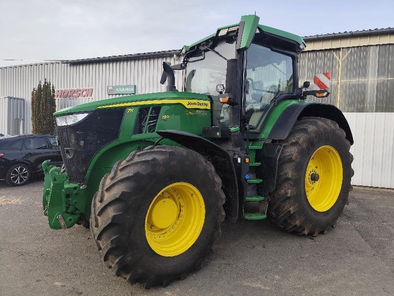 Traktor του τύπου John Deere 7R 330, Gebrauchtmaschine σε SAINT GENEST D'AMBIERE (Φωτογραφία 3)
