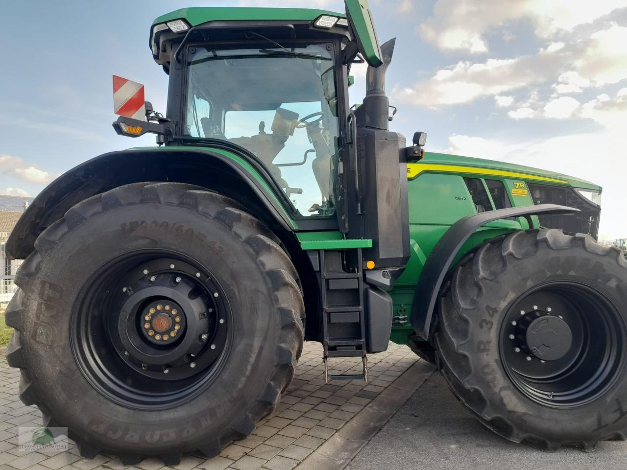 Traktor от тип John Deere 7R 330, Gebrauchtmaschine в Hofheim (Снимка 8)