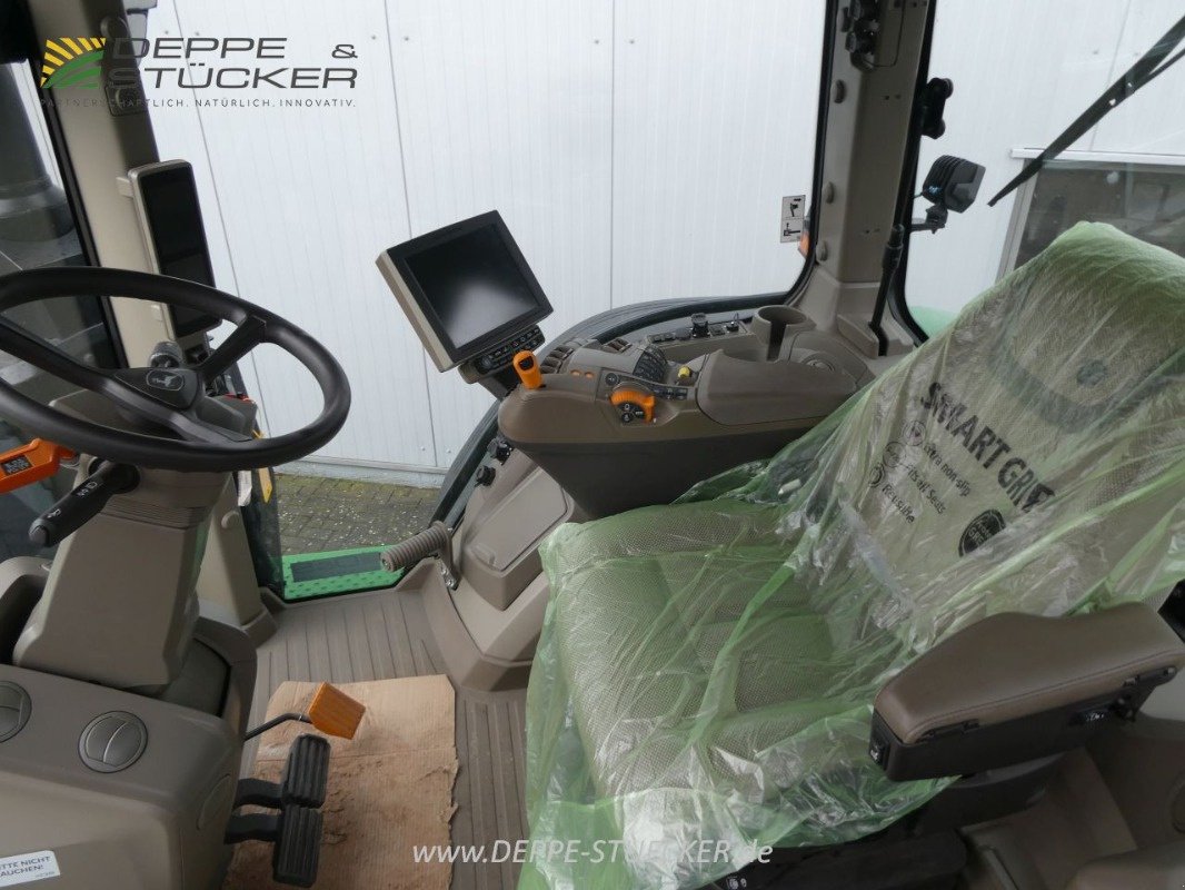 Traktor типа John Deere 7R 330, Gebrauchtmaschine в Lauterberg/Barbis (Фотография 12)