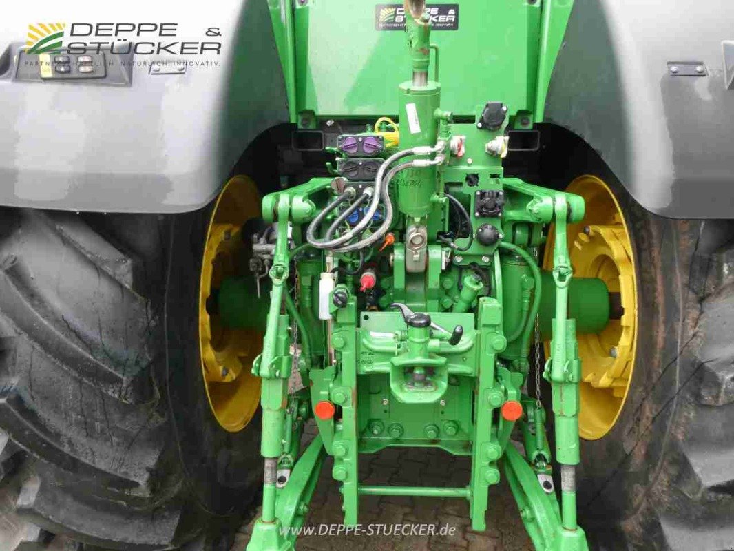 Traktor типа John Deere 7R 330, Gebrauchtmaschine в Lauterberg/Barbis (Фотография 7)