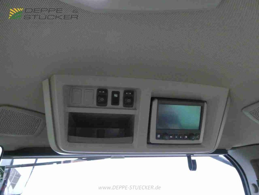 Traktor типа John Deere 7R 330, Gebrauchtmaschine в Lauterberg/Barbis (Фотография 16)