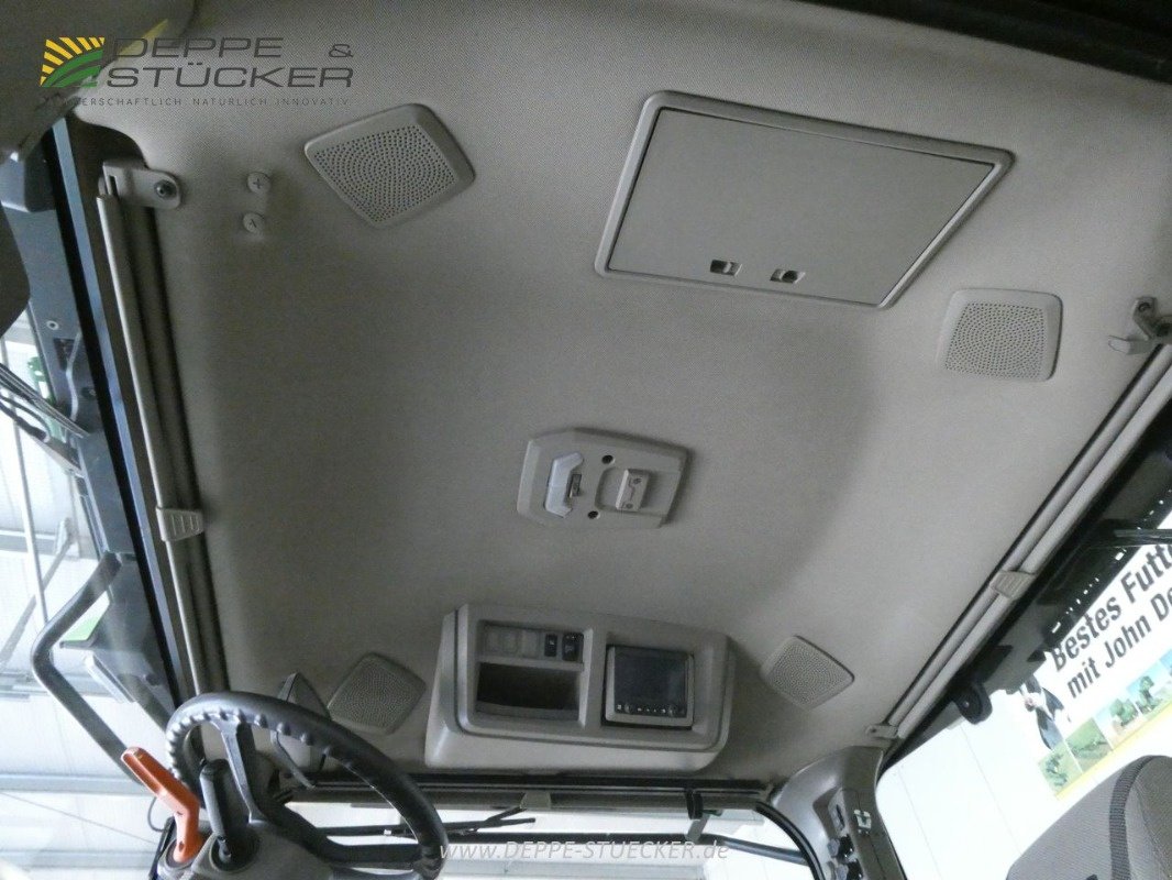 Traktor типа John Deere 7R 330, Gebrauchtmaschine в Lauterberg/Barbis (Фотография 16)