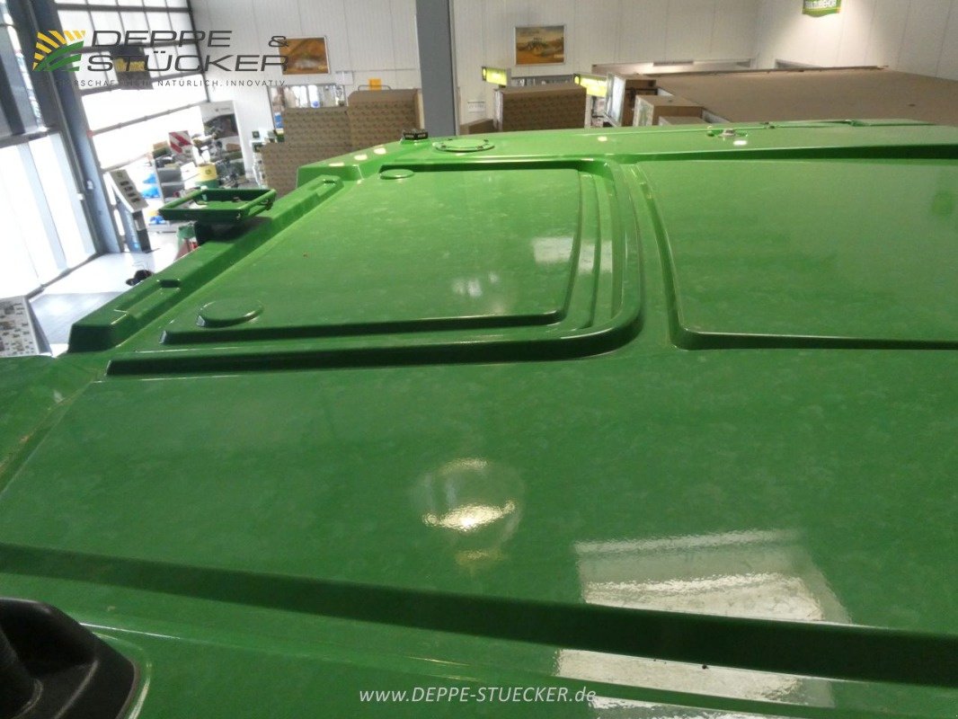 Traktor типа John Deere 7R 330, Gebrauchtmaschine в Lauterberg/Barbis (Фотография 17)