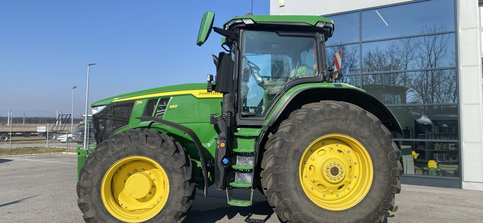 Traktor типа John Deere 7R 330, Vorführmaschine в Bruck/Leitha (Фотография 10)