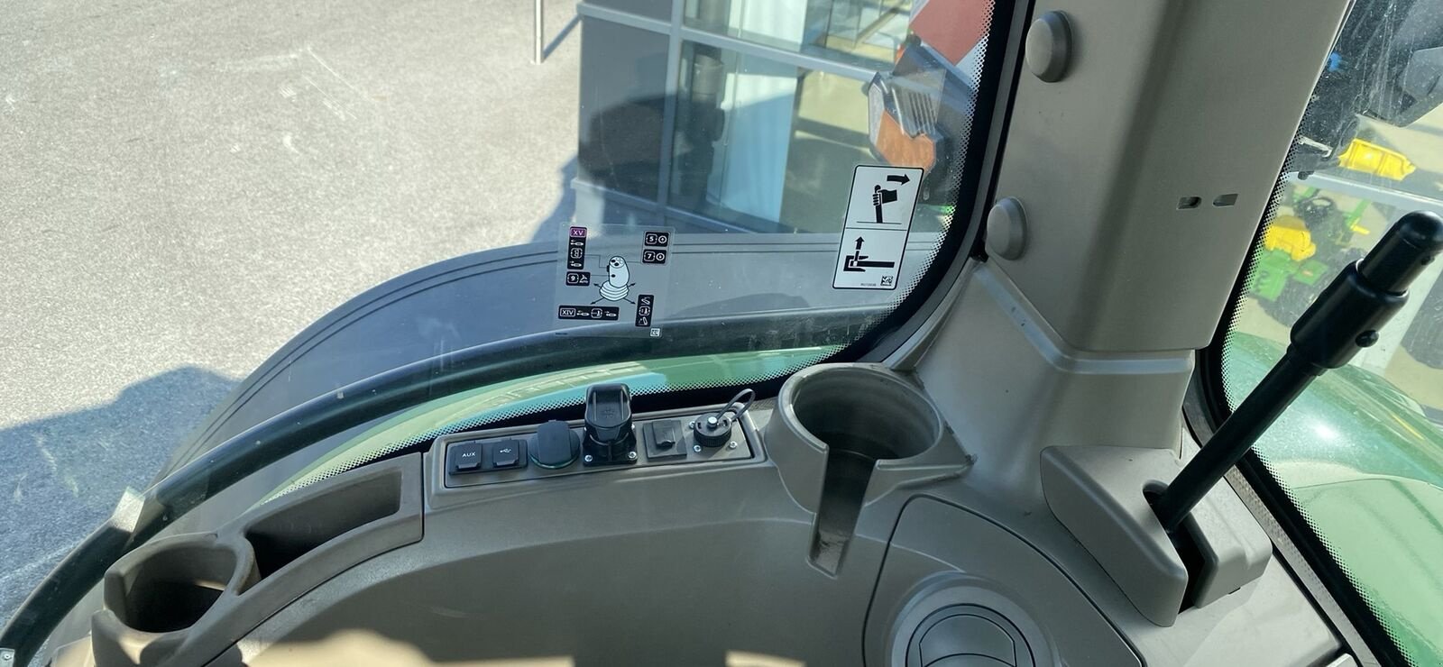 Traktor типа John Deere 7R 330, Vorführmaschine в Bruck/Leitha (Фотография 23)