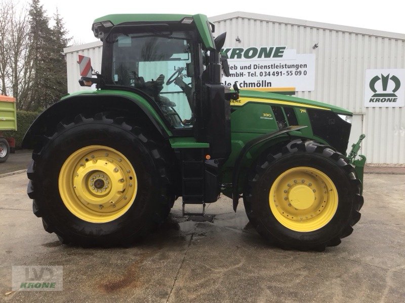 Traktor типа John Deere 7R 330, Gebrauchtmaschine в Zorbau (Фотография 3)