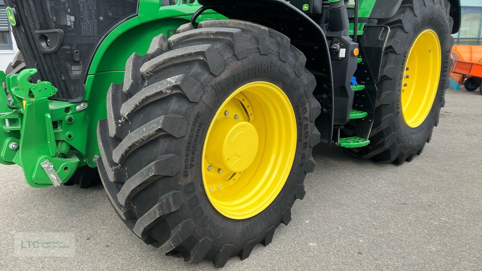 Traktor tip John Deere 7R 330, Neumaschine in Korneuburg (Poză 19)