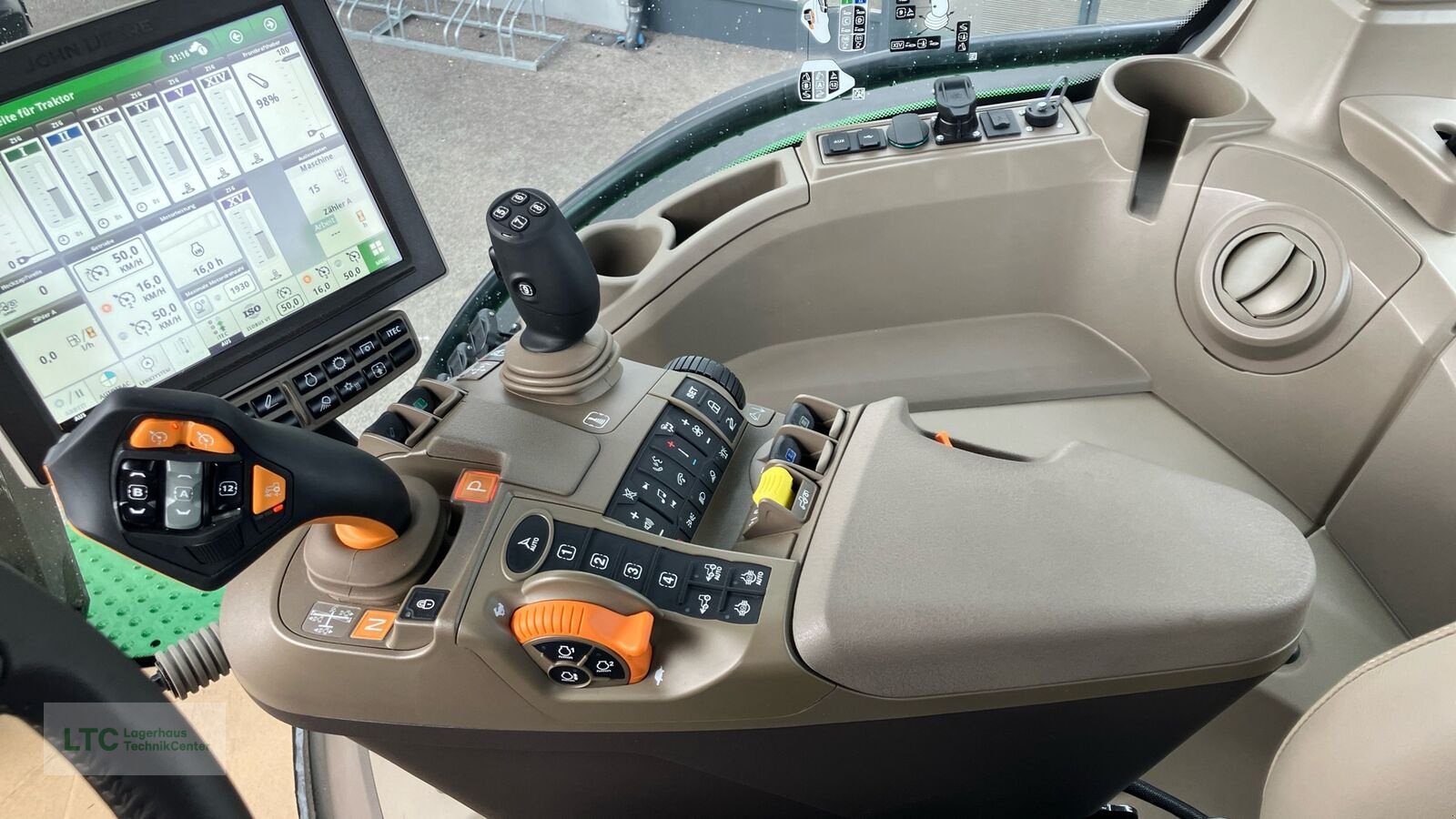 Traktor tip John Deere 7R 330, Neumaschine in Korneuburg (Poză 23)