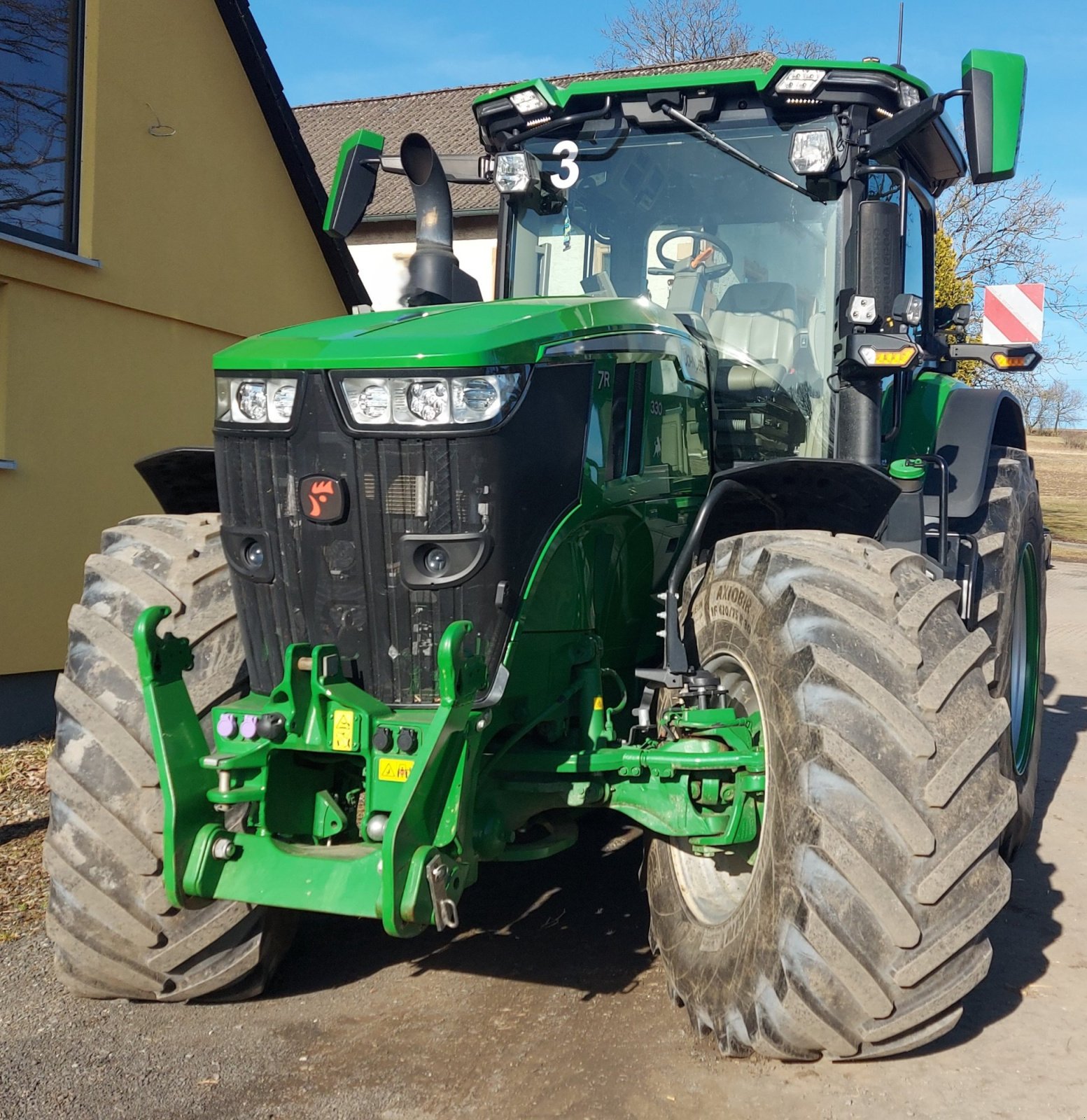 Traktor des Typs John Deere 7R 330, Gebrauchtmaschine in Kupferberg (Bild 7)