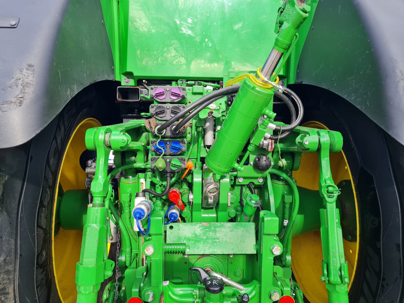 Traktor of the type John Deere 7R 330, Gebrauchtmaschine in Walldürn (Picture 11)