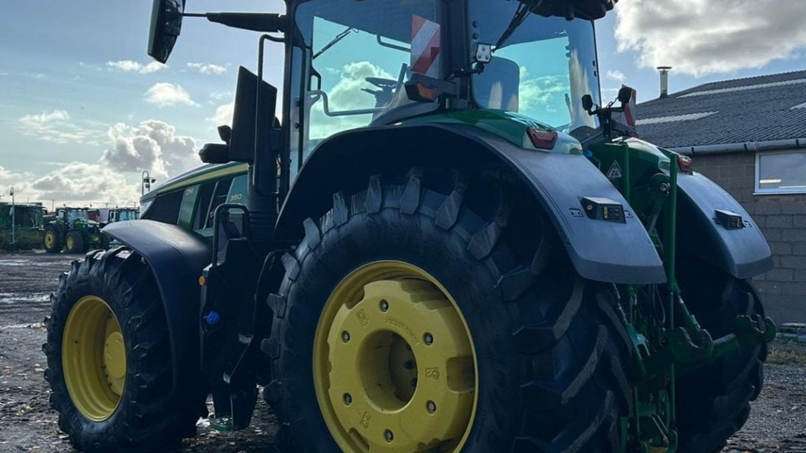 Traktor of the type John Deere 7R 350 Power Guard Protection Plus. Command Pro. GPS klar., Gebrauchtmaschine in Kolding (Picture 7)