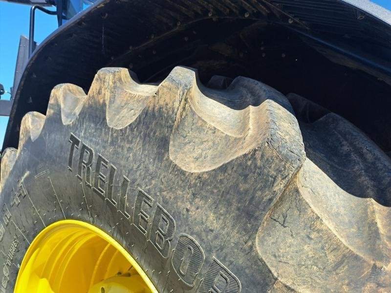 Traktor des Typs John Deere 7R 350, Gebrauchtmaschine in SAINT-GERMAIN DU PUY (Bild 6)