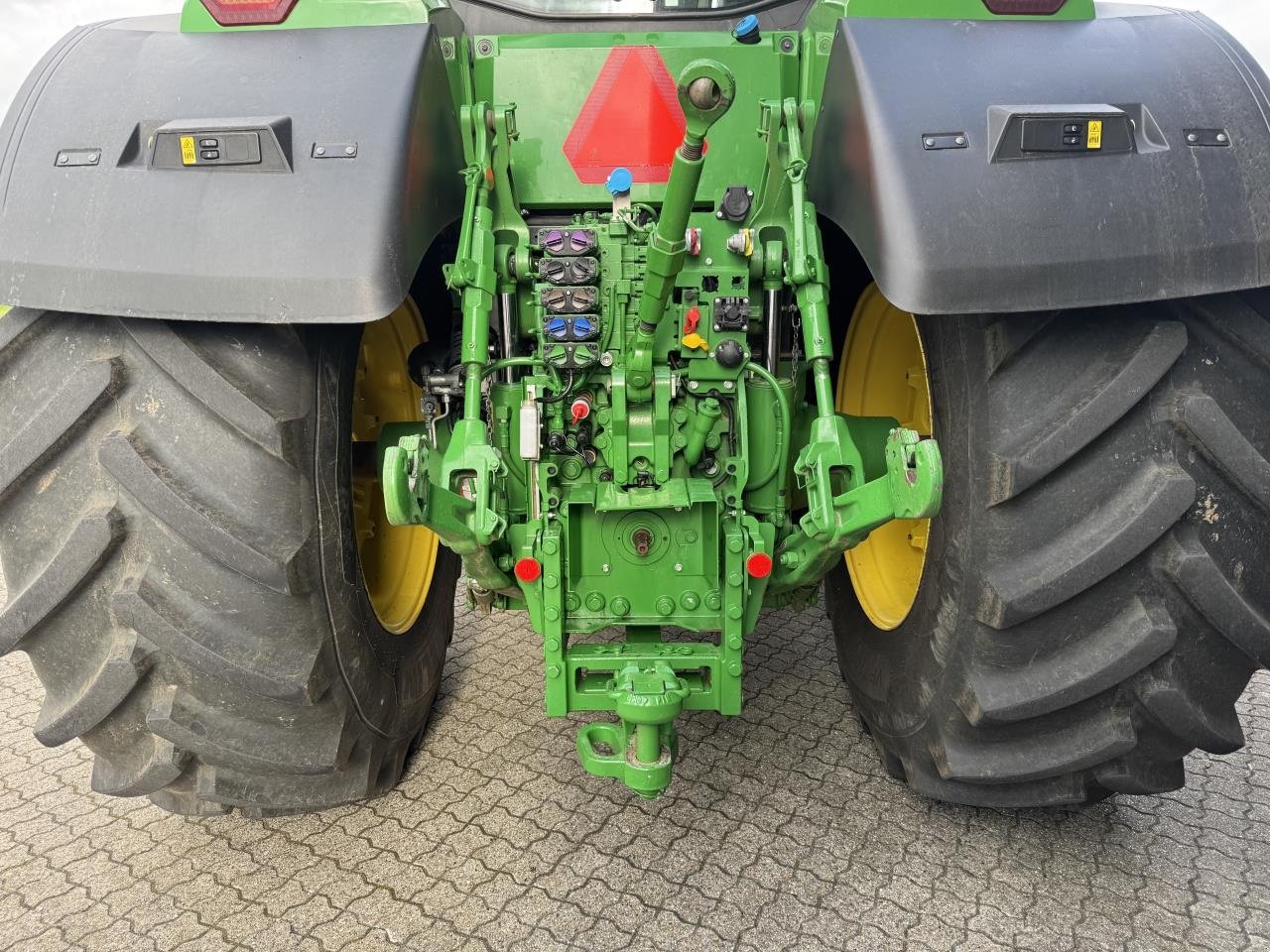 Traktor tipa John Deere 7R 350, Gebrauchtmaschine u Brønderslev (Slika 14)