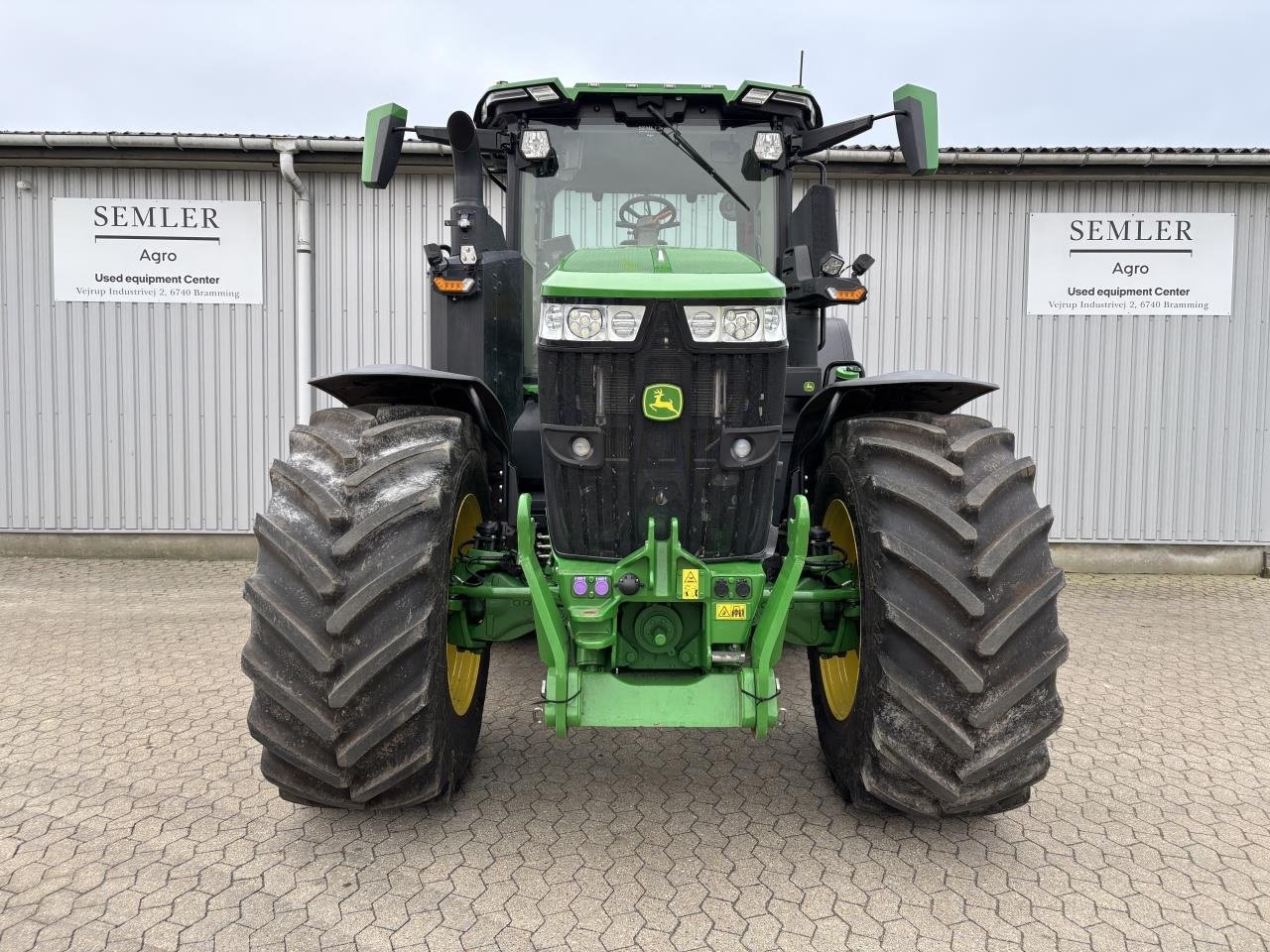 Traktor типа John Deere 7R 350, Gebrauchtmaschine в Brønderslev (Фотография 2)