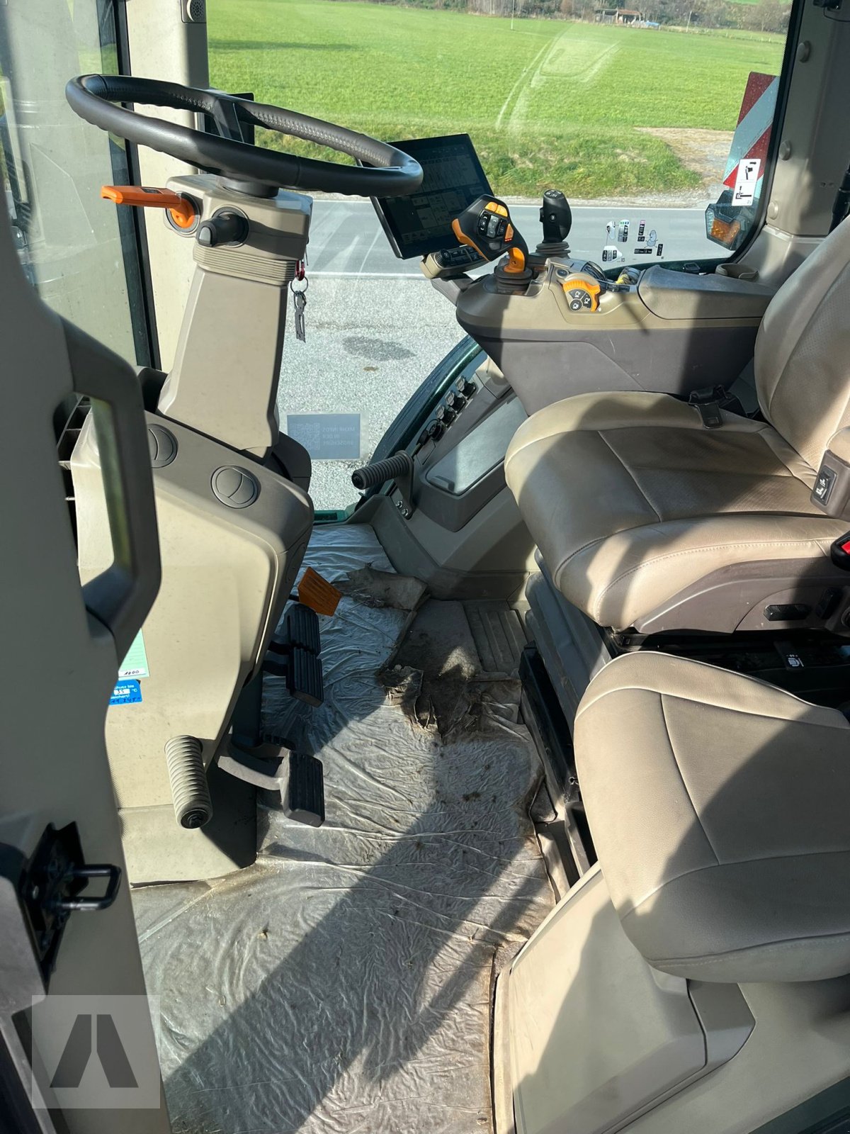 Traktor от тип John Deere 7R 350, Gebrauchtmaschine в Antdorf (Снимка 10)