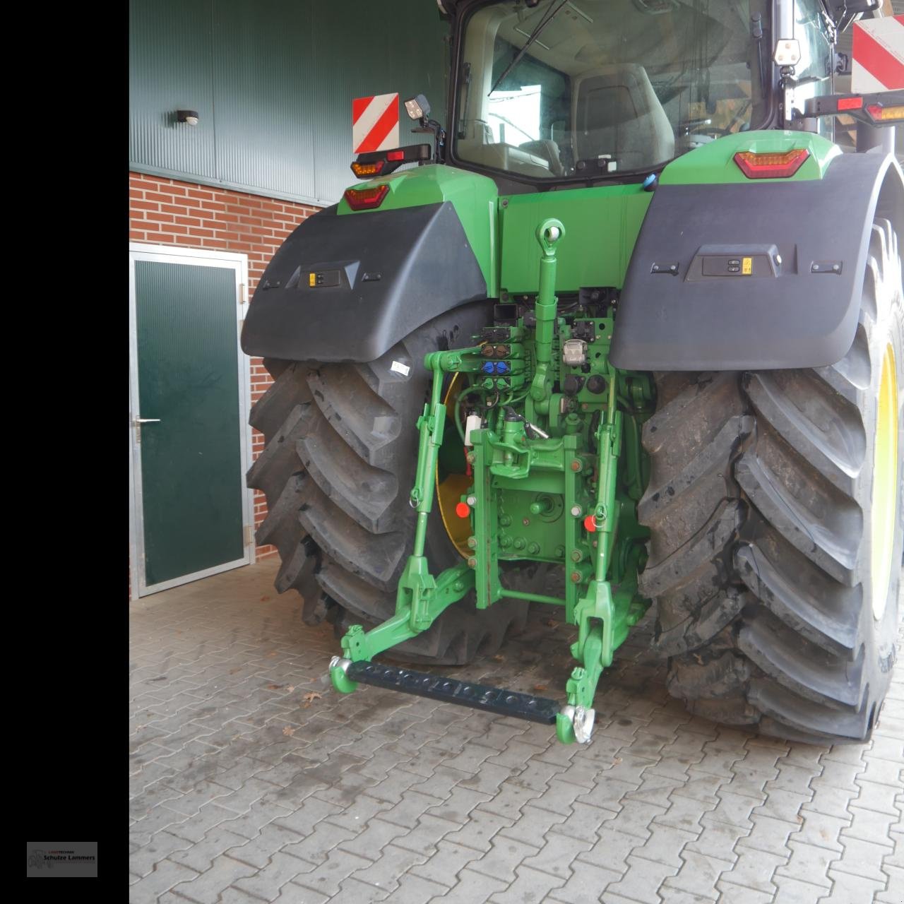 Traktor от тип John Deere 7R250 Gen2 AP *neu bereift*, Gebrauchtmaschine в Borken (Снимка 7)