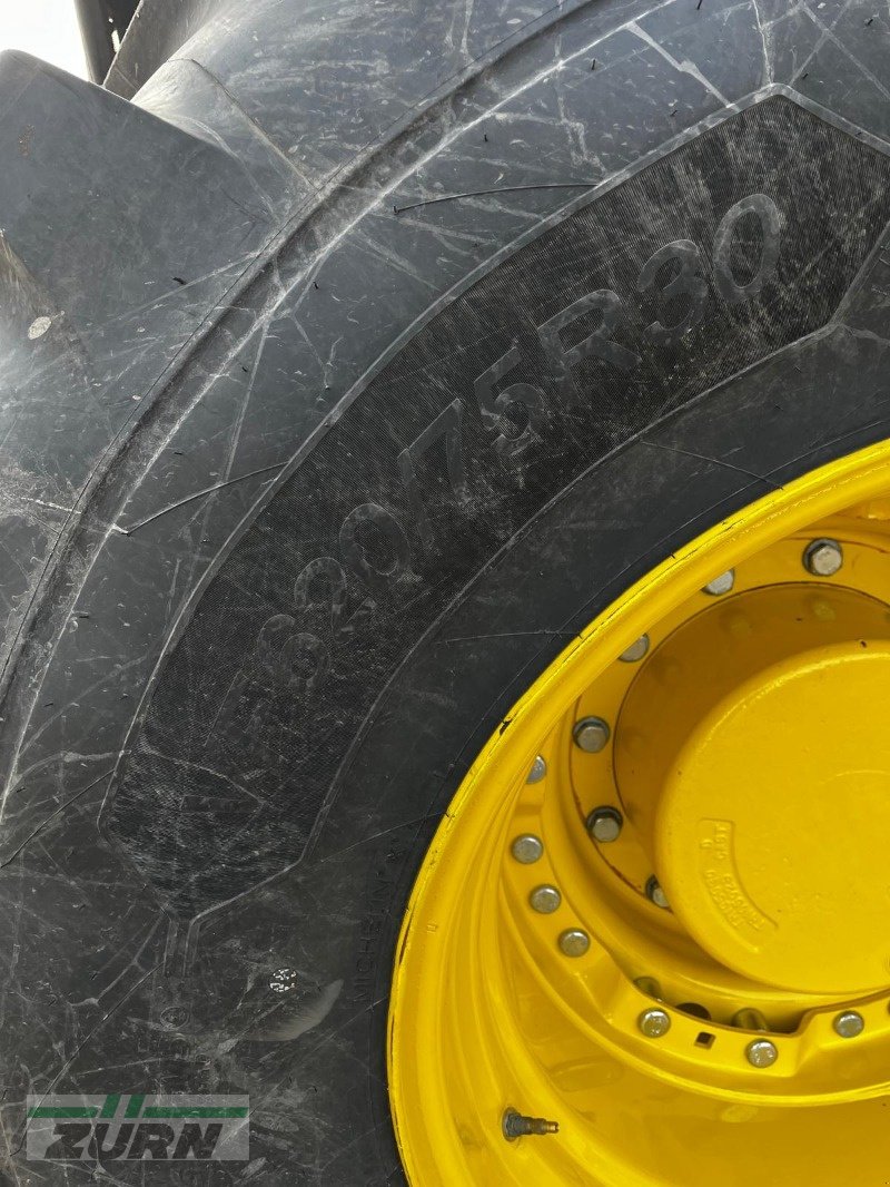 Traktor of the type John Deere 7R310 e23, Neumaschine in Schöntal-Westernhausen (Picture 11)