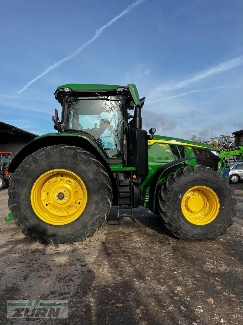 Traktor of the type John Deere 7R310 e23, Neumaschine in Schöntal-Westernhausen (Picture 3)