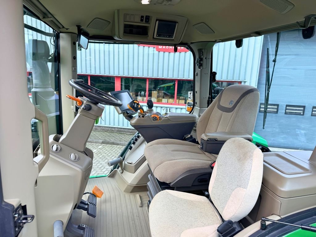 Traktor van het type John Deere 7R330 Gen 2 Autopowr, Gebrauchtmaschine in Boekel (Foto 5)