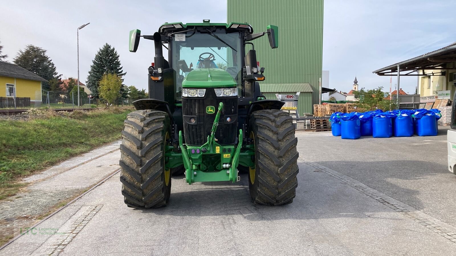 Traktor tipa John Deere 7R330, Vorführmaschine u Großpetersdorf (Slika 7)