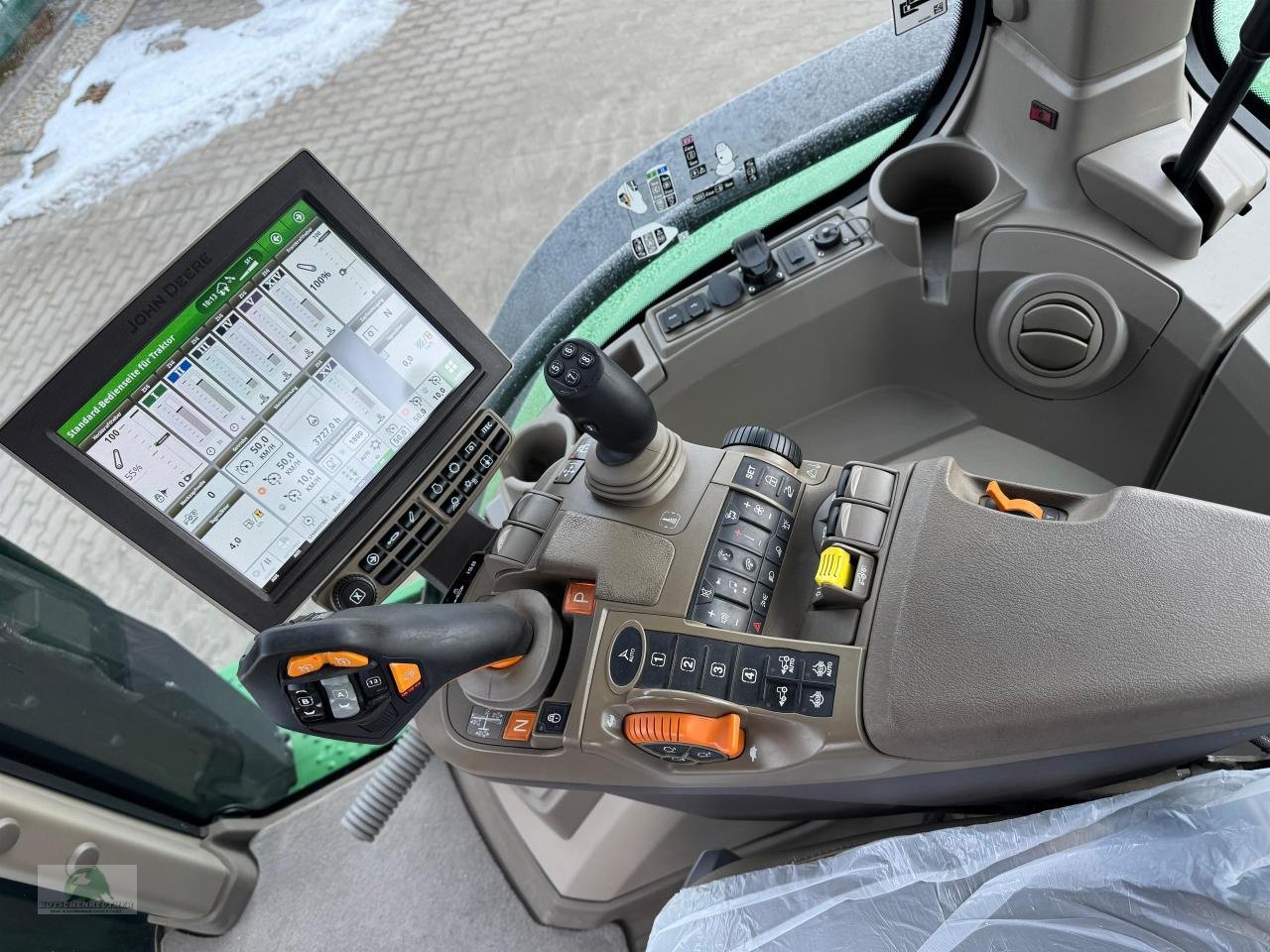 Traktor типа John Deere 7R330, Gebrauchtmaschine в Münchberg (Фотография 9)