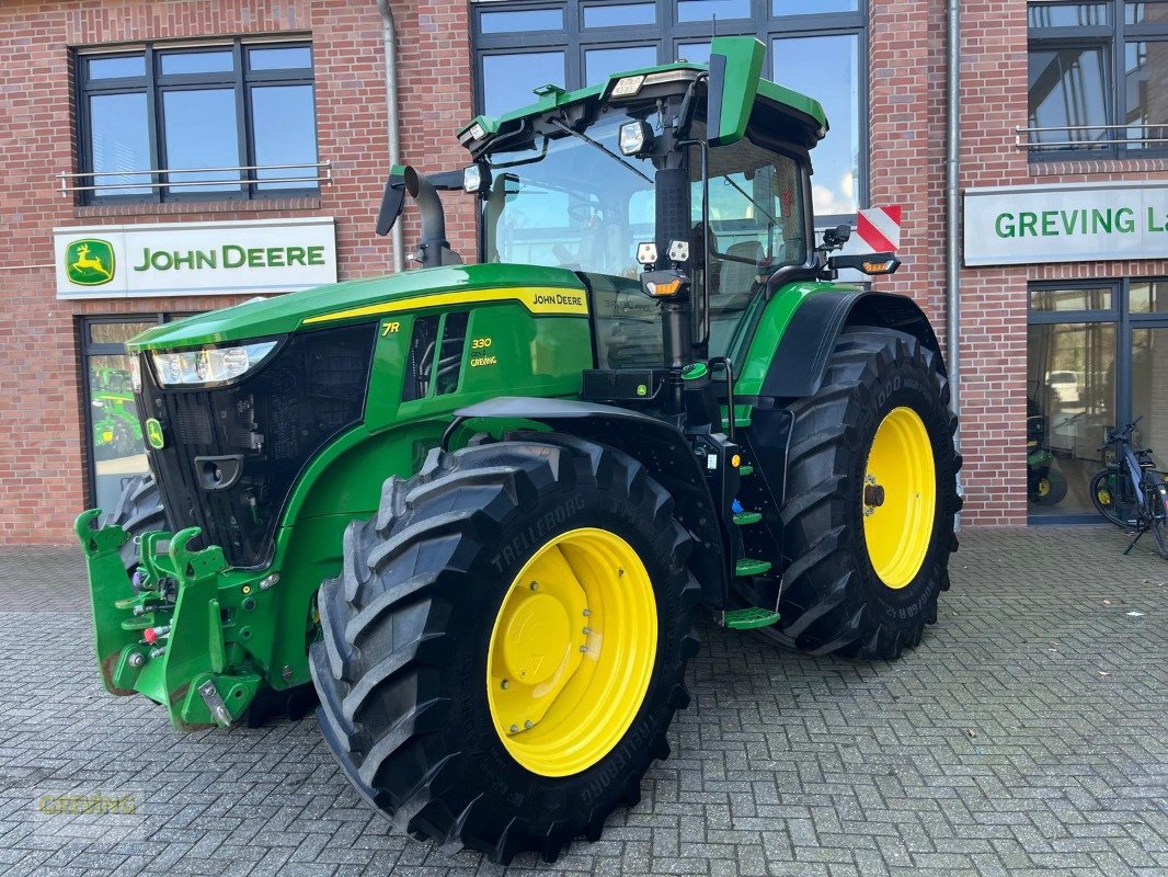 Traktor des Typs John Deere 7R330, Gebrauchtmaschine in Ahaus (Bild 1)