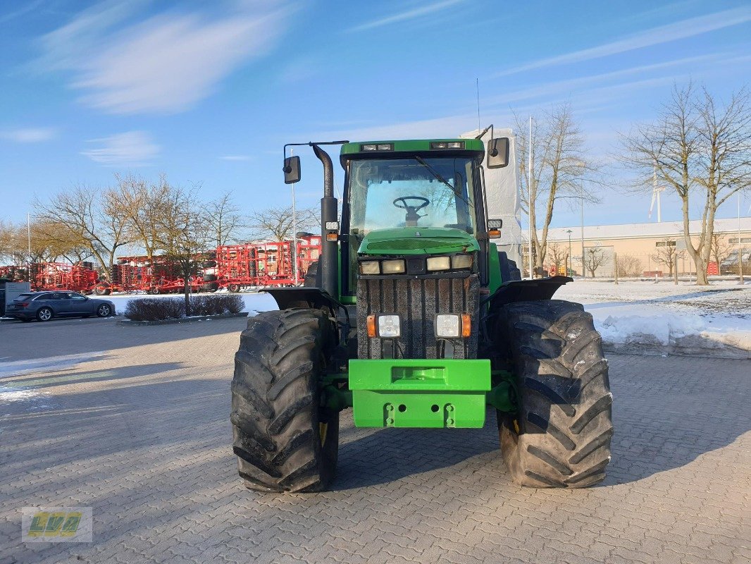 Traktor des Typs John Deere 8100, Gebrauchtmaschine in Schenkenberg (Bild 2)