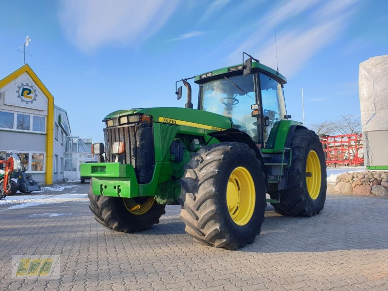 Traktor Türe ait John Deere 8100, Gebrauchtmaschine içinde Schenkenberg