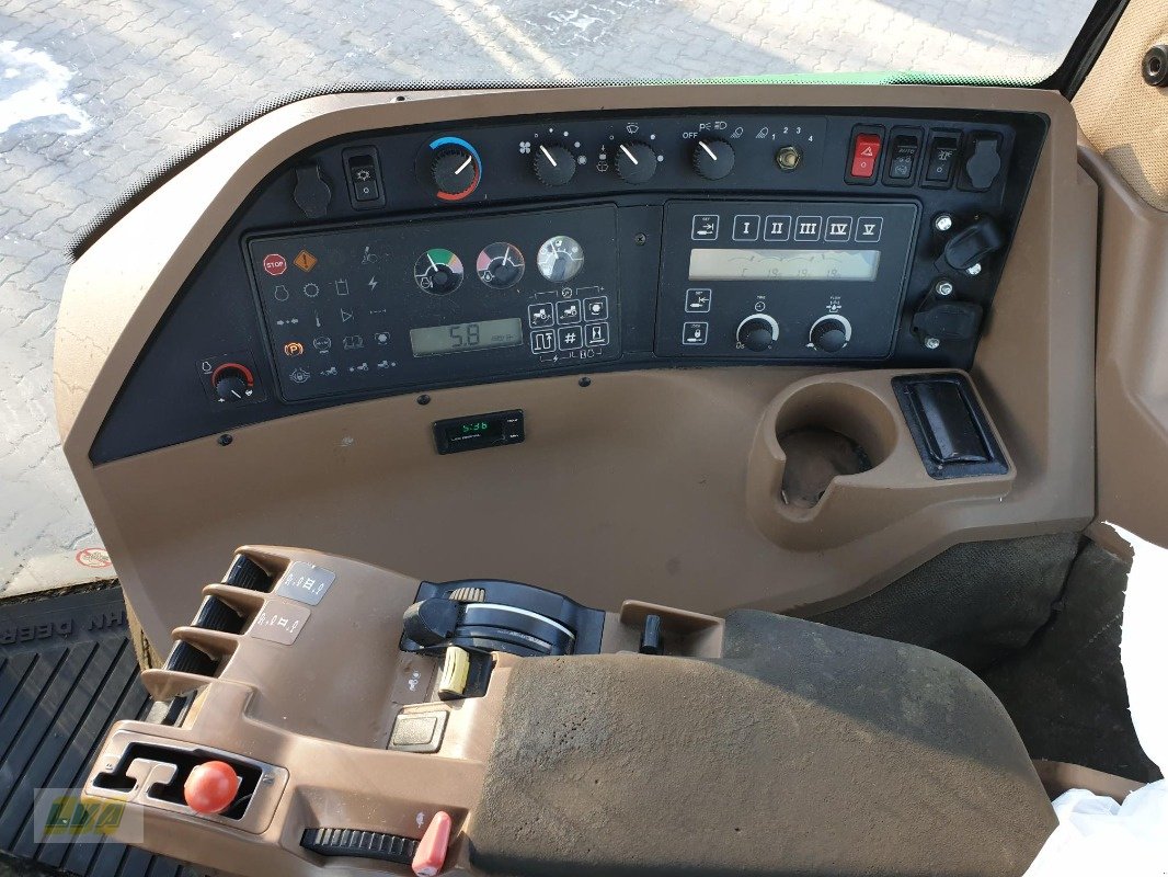 Traktor des Typs John Deere 8100, Gebrauchtmaschine in Schenkenberg (Bild 15)